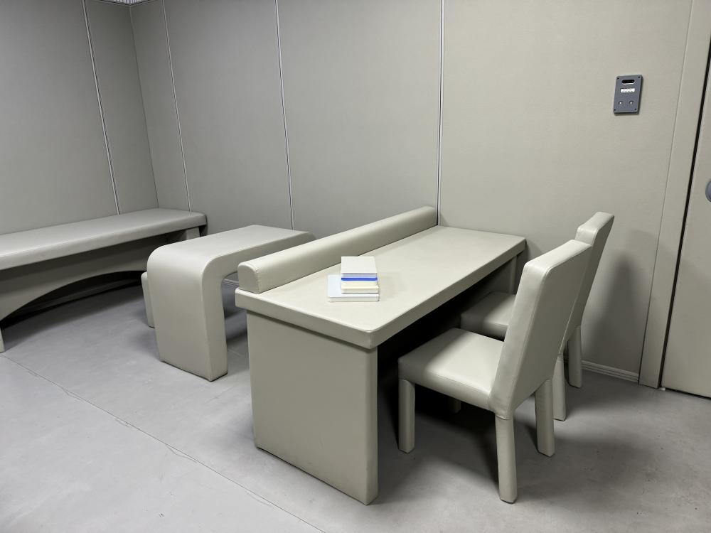 审讯室防撞软包墙面安全施工方案